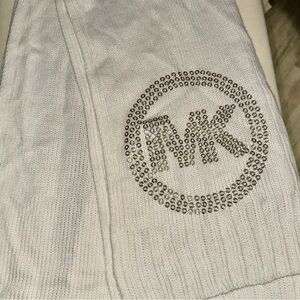 Michael Kors Knit Scarf in Cream with Gold Gromet Logo